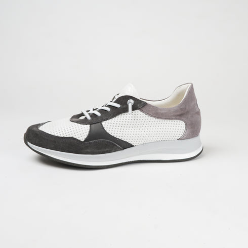 Zapatilla deportiva de hombre piel con cordones blanco Ezra