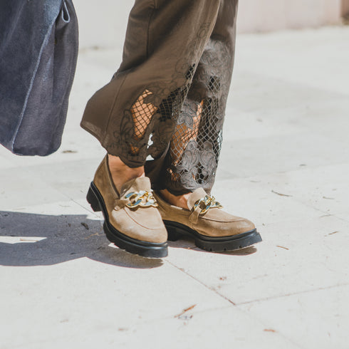 Mocasines de piel con plataforma taupe Abril